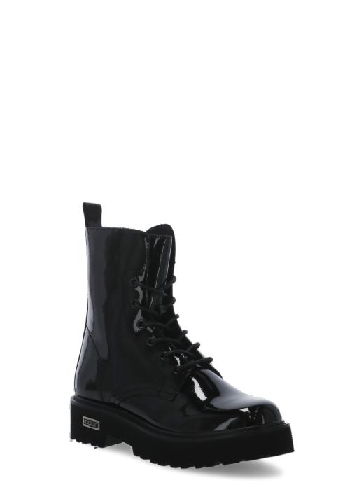 Slash 1698 boots