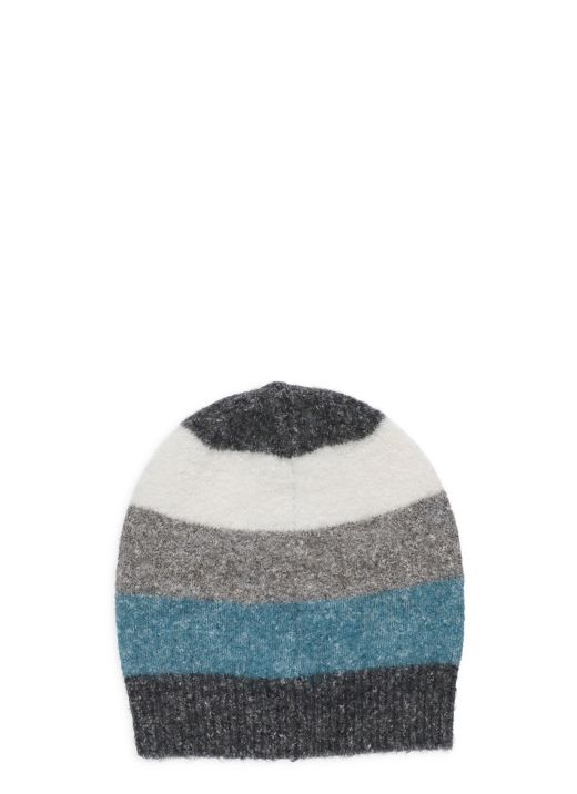Hat with stripes