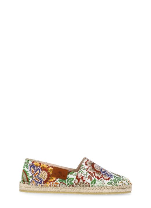 Espadrillas with floral pattern
