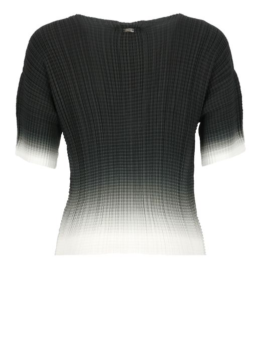 Pleated t-shirt